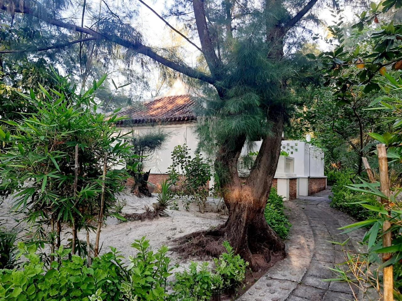 Villa Louise Hue Beach Boutique Hotel Zewnętrze zdjęcie