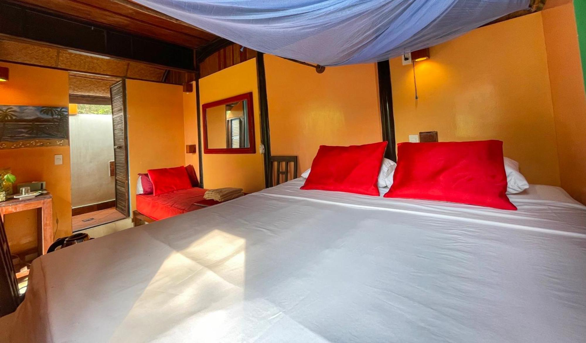 Villa Louise Hue Beach Boutique Hotel Pokój zdjęcie